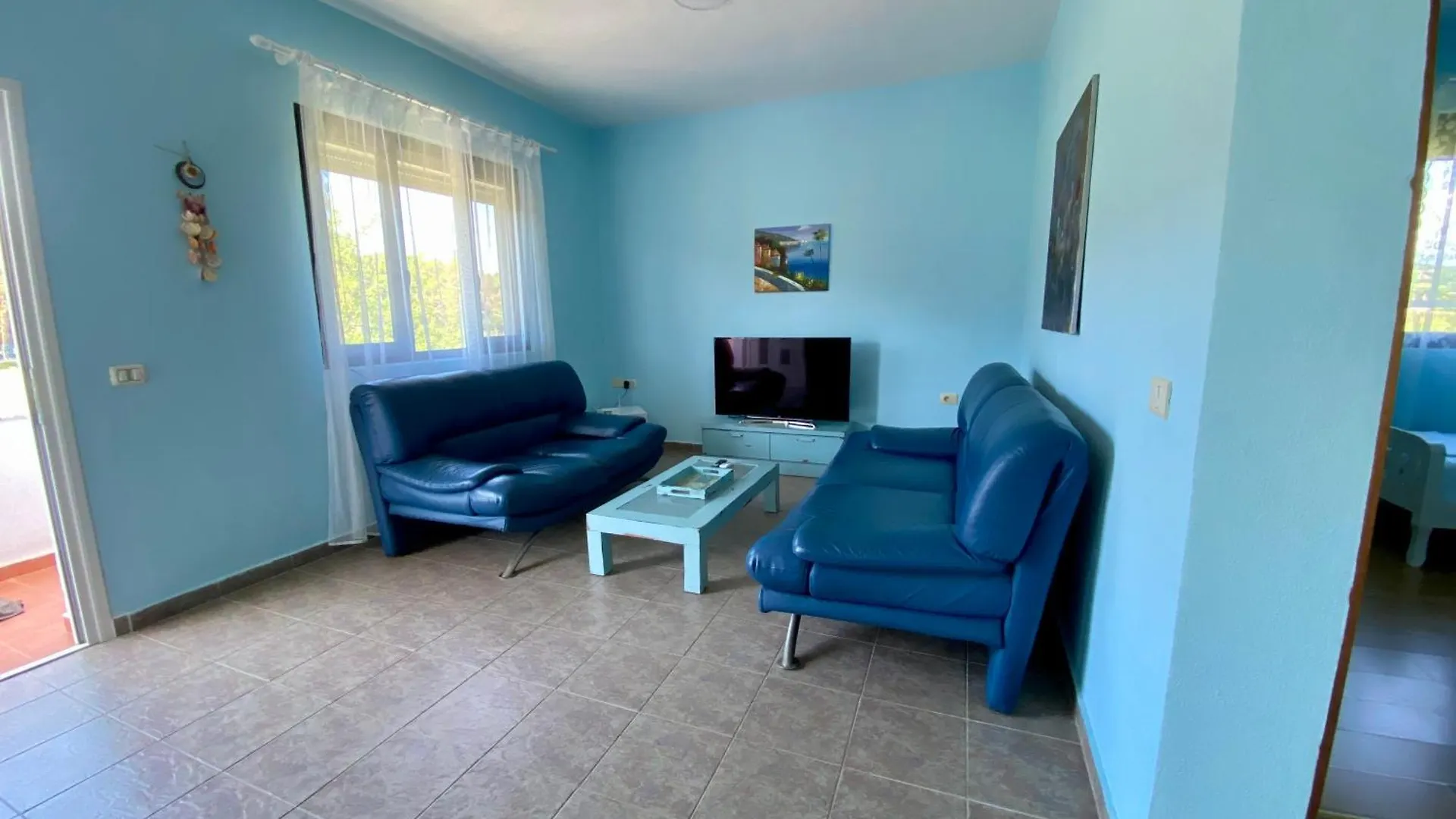 Apartament White & Blue Apartment'S Golem  Albania