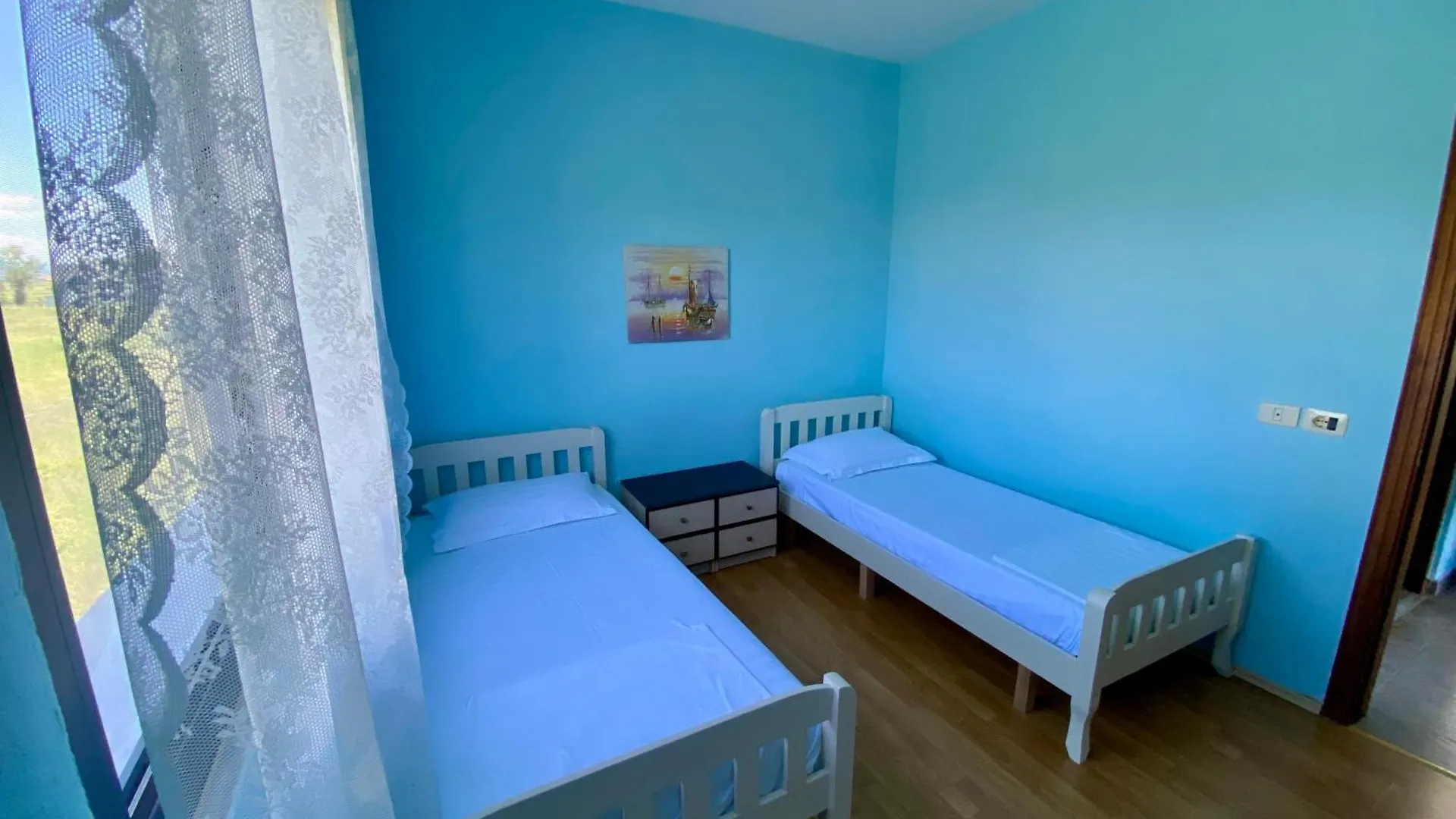 Apartament White & Blue Apartment'S Golem